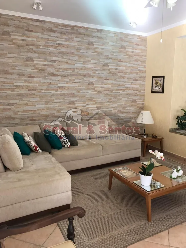 Casa, 3 quartos, 331 m² - Foto 4
