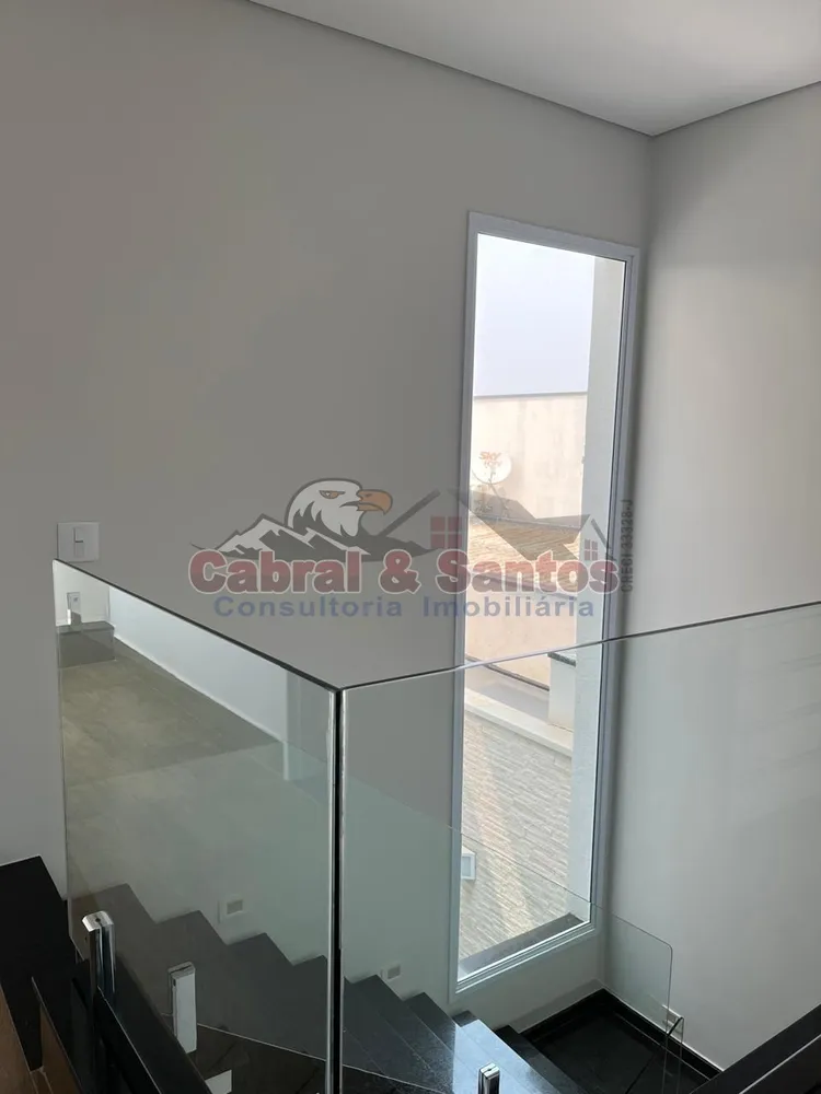 Casa, 3 quartos, 242 m² - Foto 4