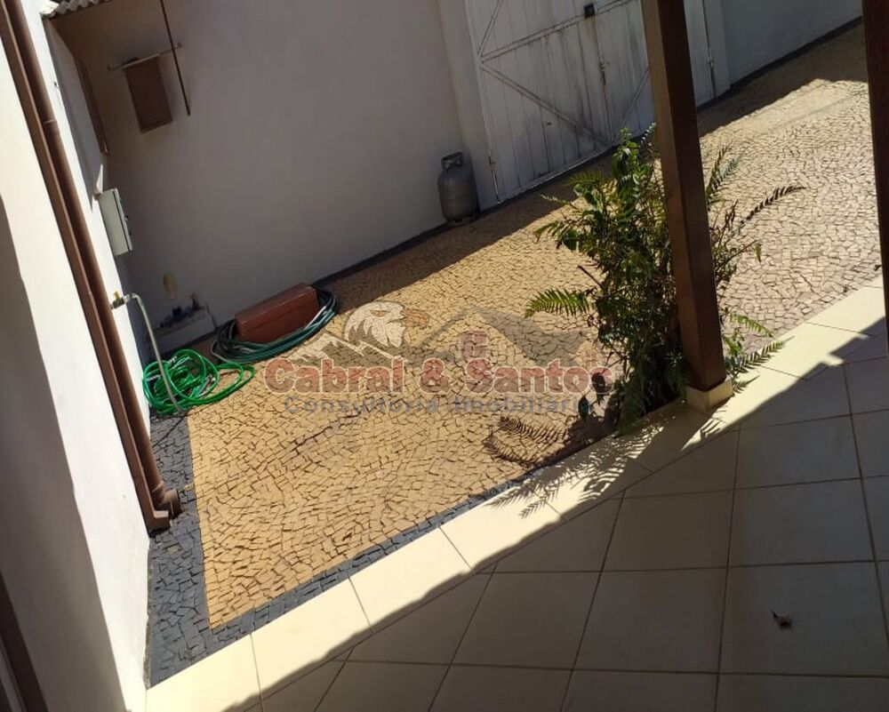 Casa, 4 quartos - Foto 1