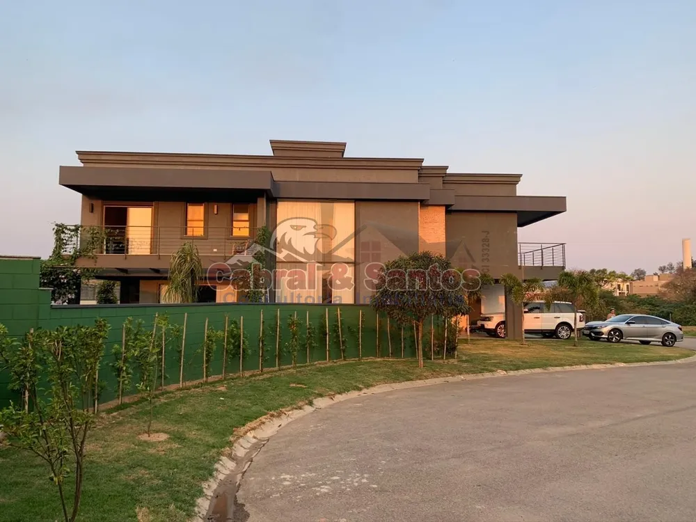 Casa, 3 quartos, 295 m² - Foto 1