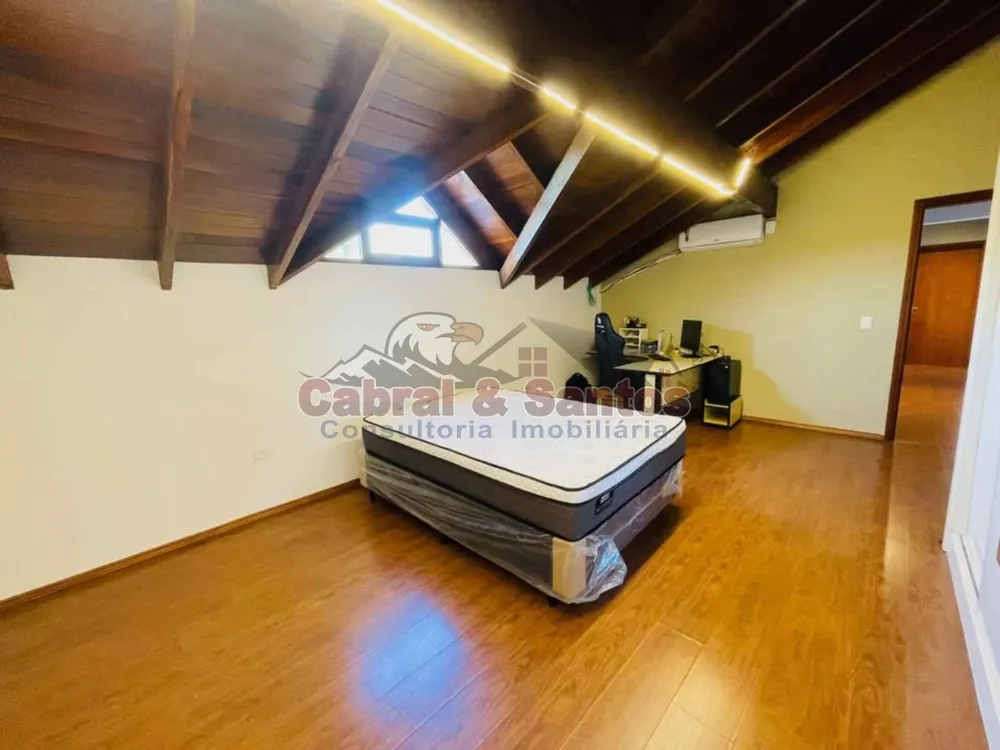 Casa, 3 quartos, 300 m² - Foto 6