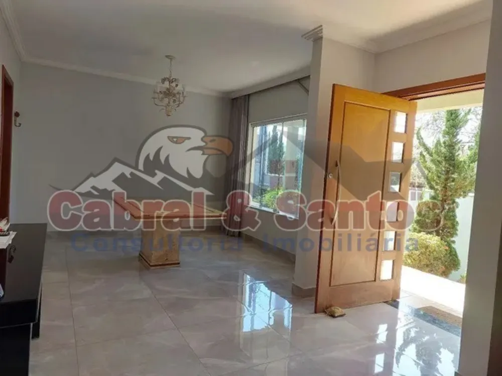 Casa, 3 quartos, 274 m² - Foto 2