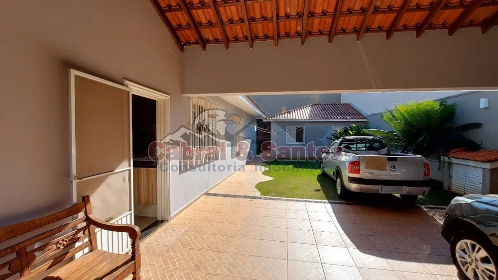 Casa, 3 quartos, 274 m² - Foto 1