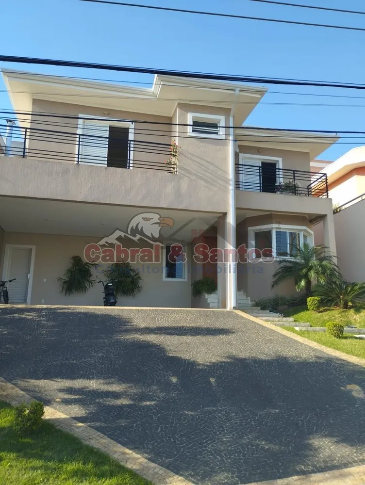 Casa, 5 quartos, 289 m² - Foto 1