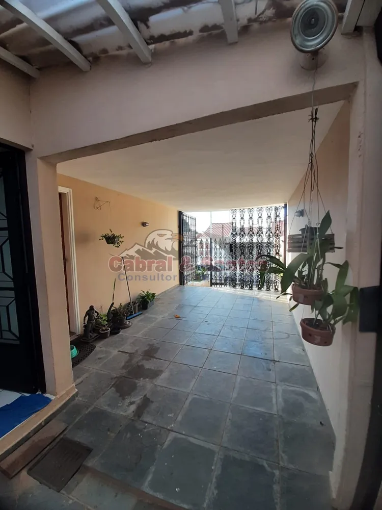 Casa, 3 quartos, 200 m² - Foto 2