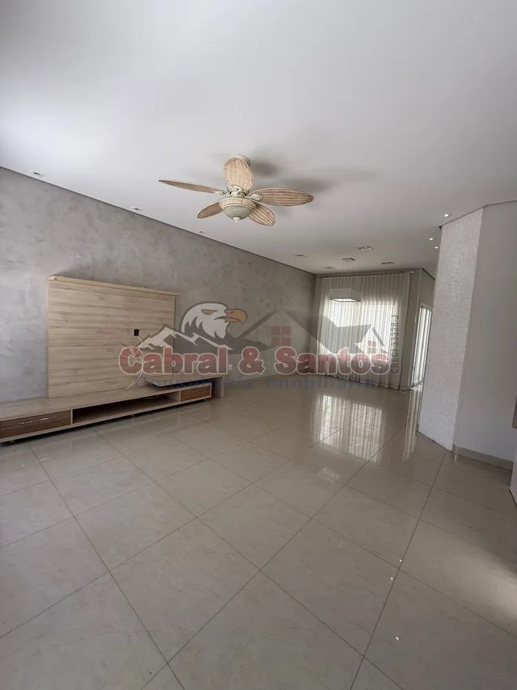 Casa, 3 quartos, 214 m² - Foto 5