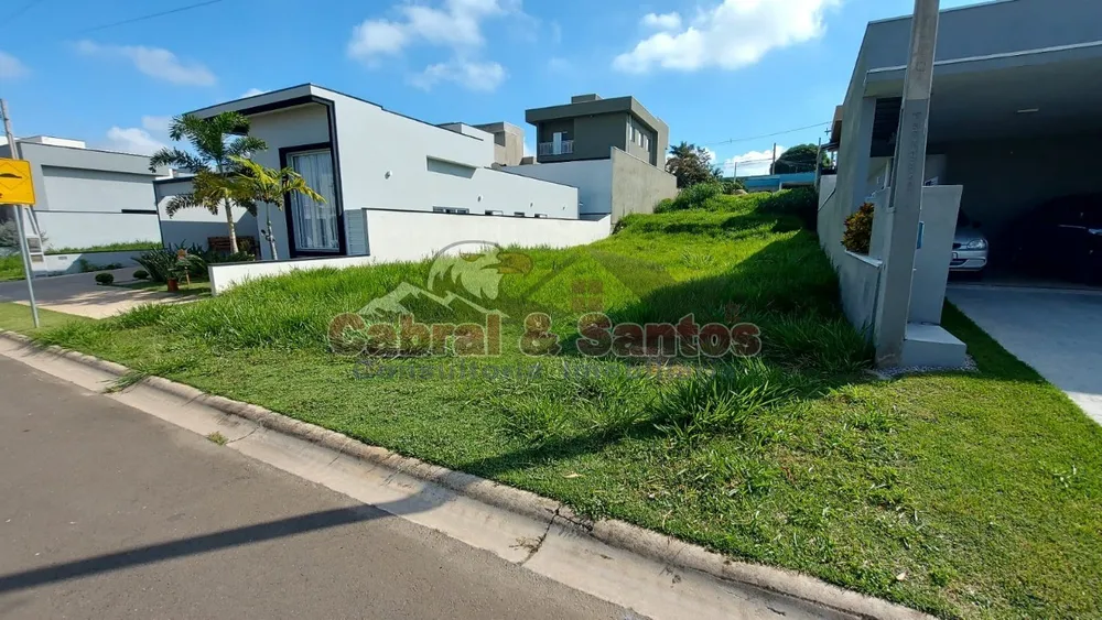 Terreno, 300 m² - Foto 1