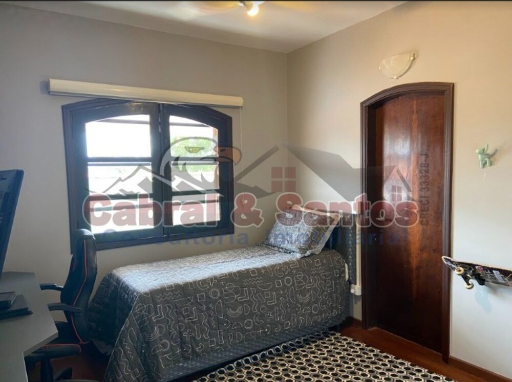 Casa, 4 quartos, 247 m² - Foto 11
