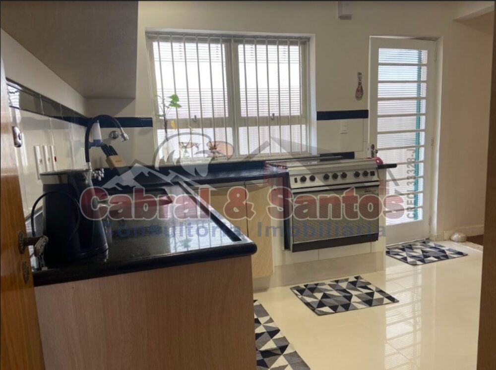 Casa, 4 quartos, 247 m² - Foto 14