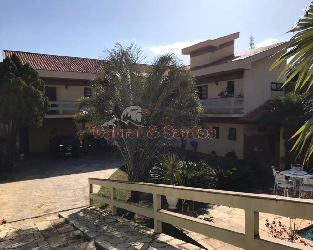 Casa, 5 quartos, 401 m² - Foto 1
