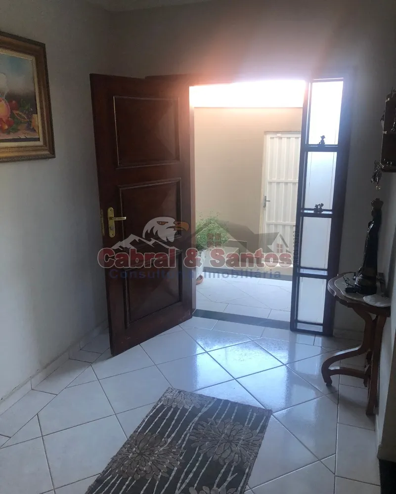 Casa, 3 quartos, 230 m² - Foto 3