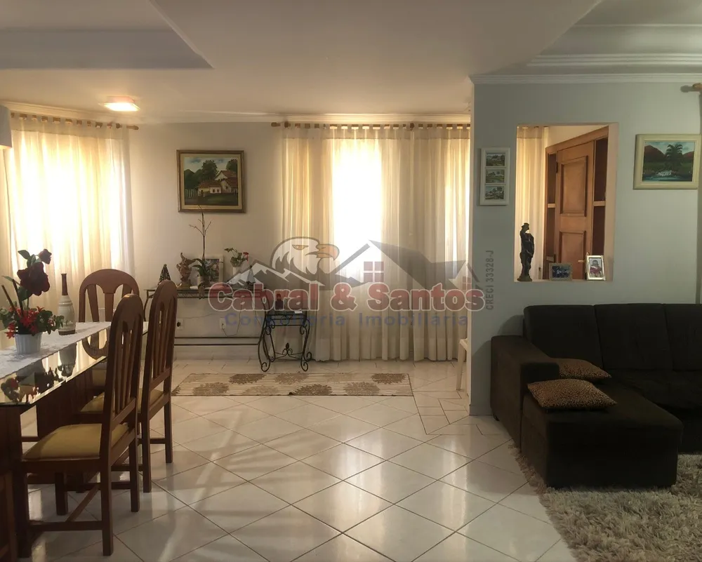 Casa, 3 quartos, 230 m² - Foto 6
