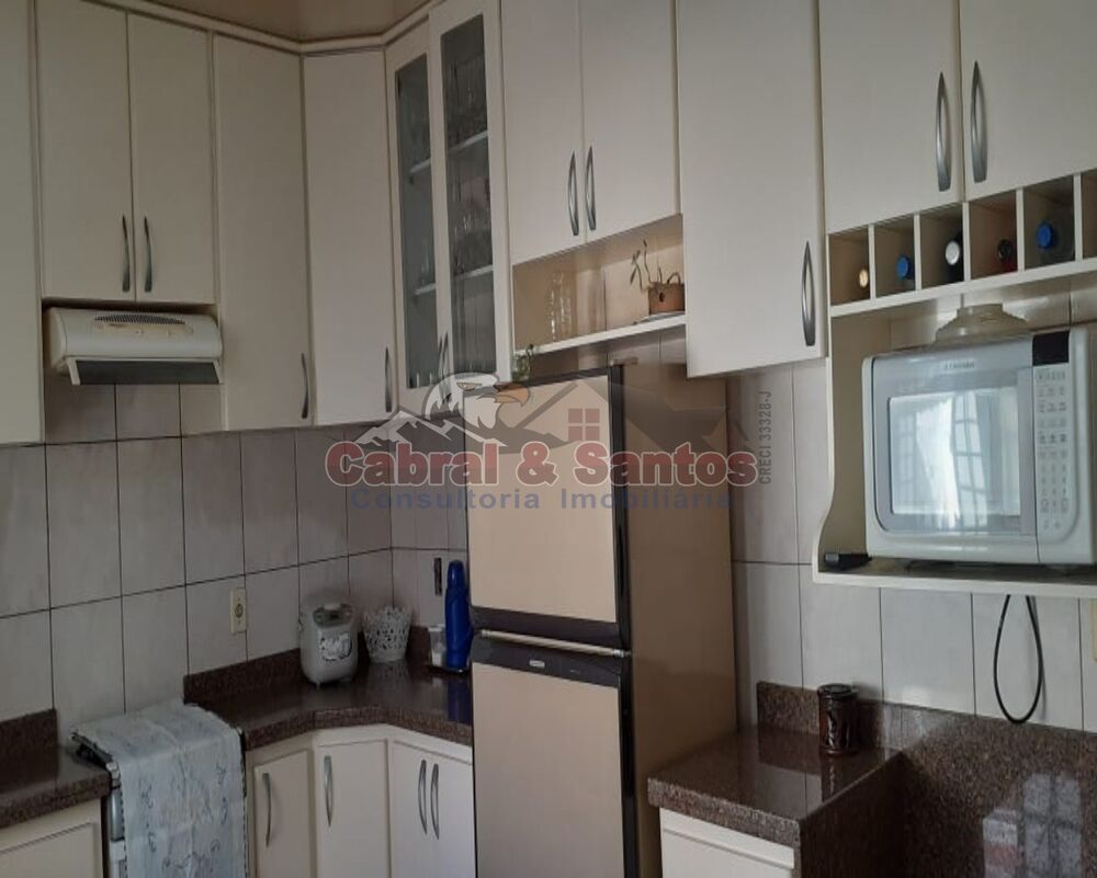 Casa, 4 quartos, 282 m² - Foto 3
