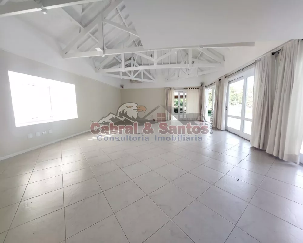 Casa para alugar com 5 quartos, 500m² - Foto 3