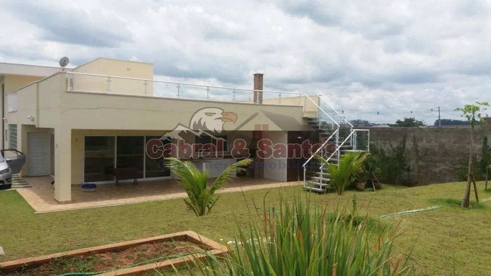 Casa, 3 quartos, 265 m² - Foto 1