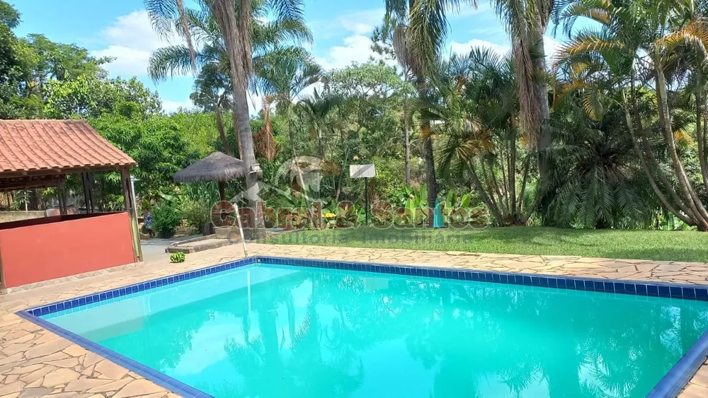 Chácara, 3 quartos, 2300 m² - Foto 2