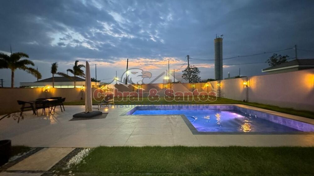 Casa à venda e aluguel com 4 quartos, 407m² - Foto 4