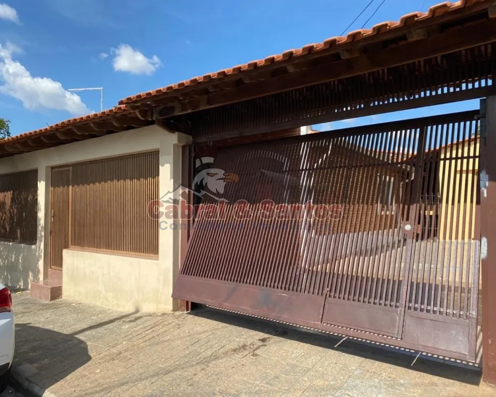 Casa, 4 quartos, 210 m² - Foto 1