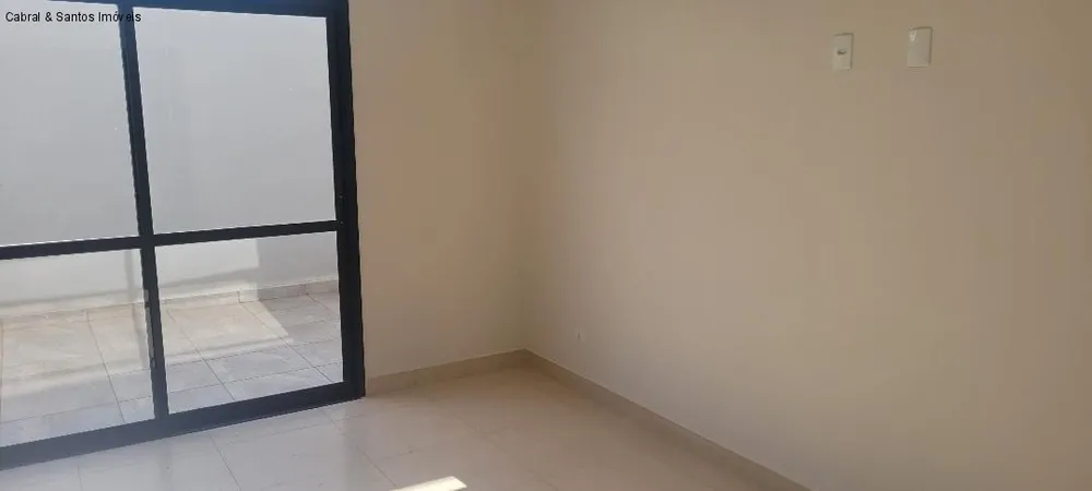 Casa, 3 quartos, 230 m² - Foto 2