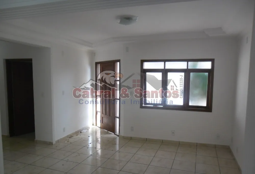 Casa, 3 quartos, 200 m² - Foto 2