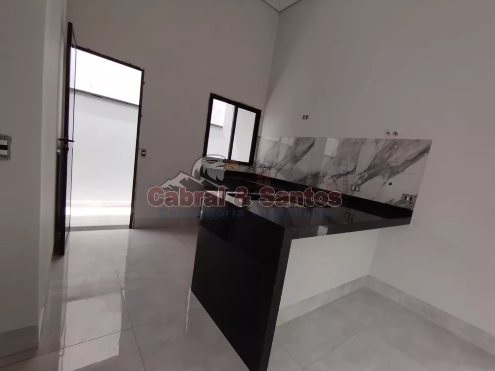 Casa à venda com 3 quartos, 134m² - Foto 12