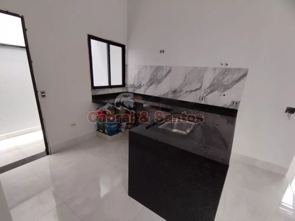 Casa à venda com 3 quartos, 134m² - Foto 13