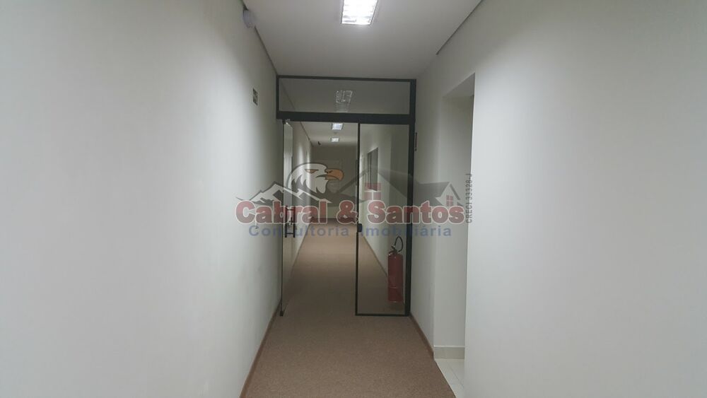 Depósito-Galpão, 9000 m² - Foto 1