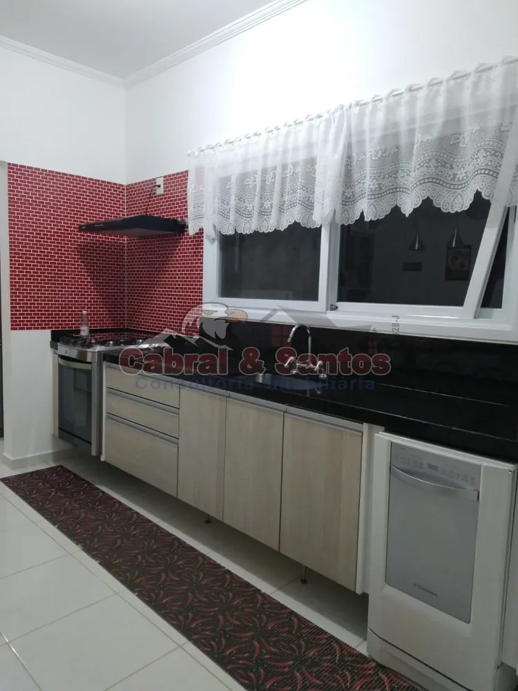 Casa, 3 quartos, 268 m² - Foto 4