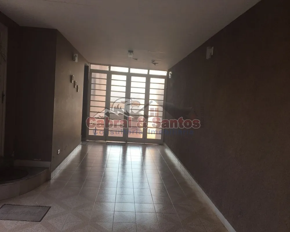 Casa, 3 quartos, 182 m² - Foto 2
