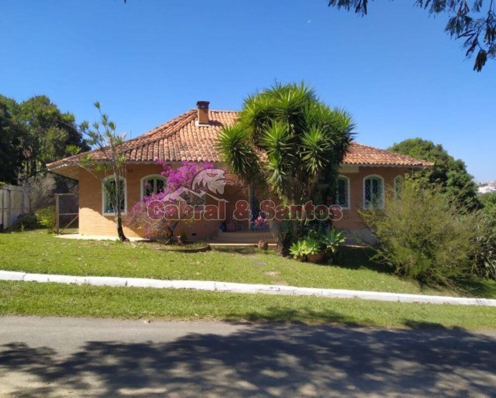 Casa à venda com 4 quartos, 537m² - Foto 1