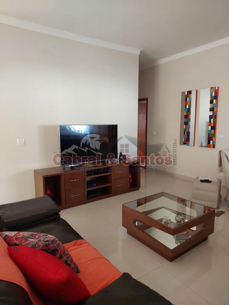 Casa, 4 quartos, 336 m² - Foto 4