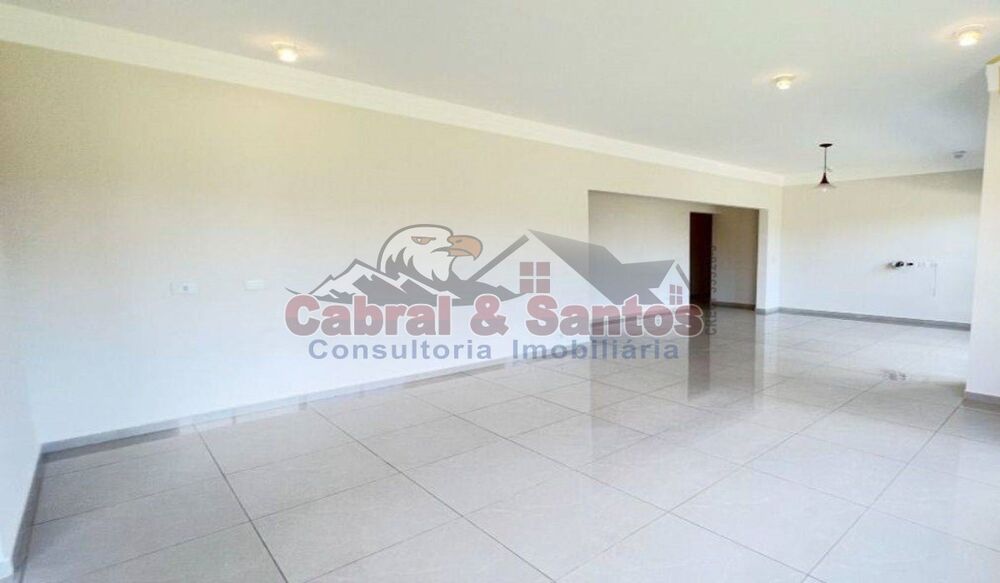 Casa, 3 quartos, 200 m² - Foto 2