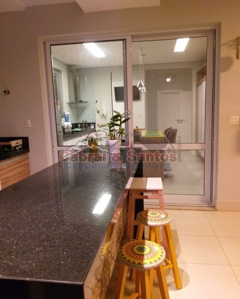 Casa, 4 quartos, 424 m² - Foto 2