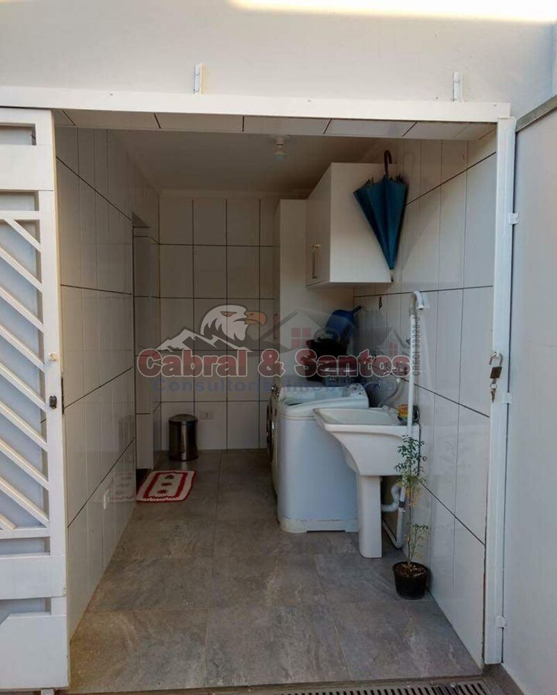 Casa, 3 quartos, 153 m² - Foto 2