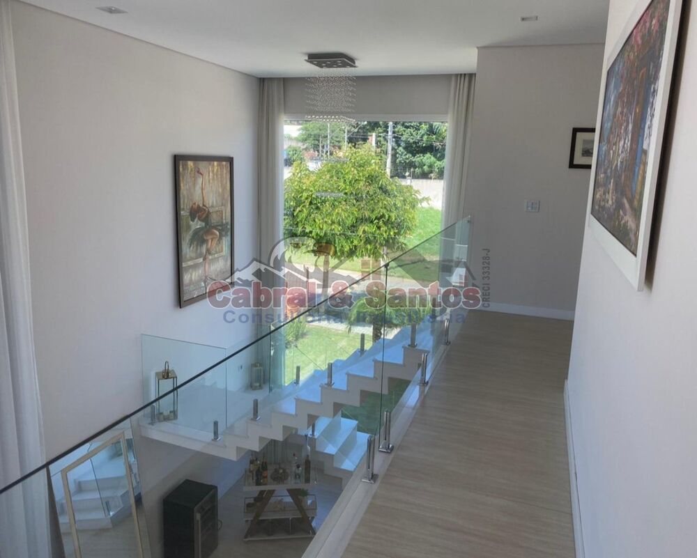 Casa, 3 quartos, 304 m² - Foto 1