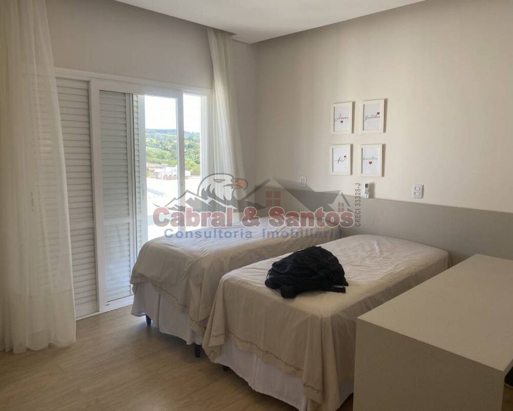 Casa, 3 quartos, 304 m² - Foto 3