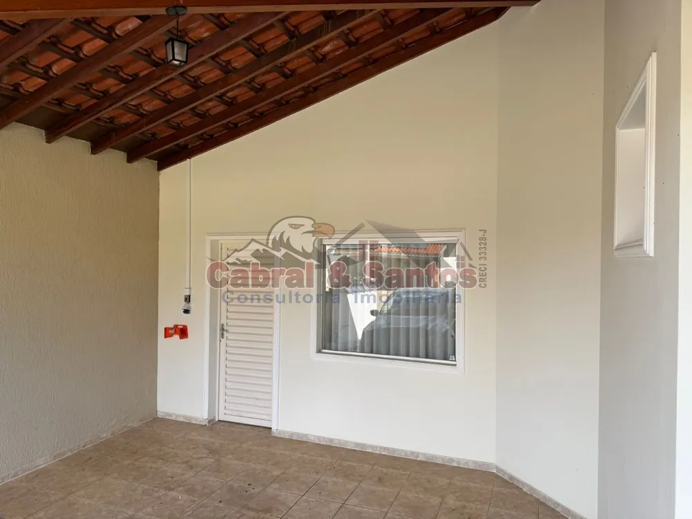 Casa, 3 quartos, 182 m² - Foto 2