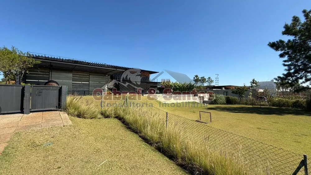 Casa, 10 quartos, 940 m² - Foto 3