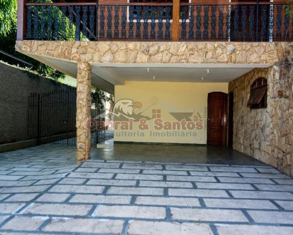 Casa à venda com 5 quartos, 500m² - Foto 2