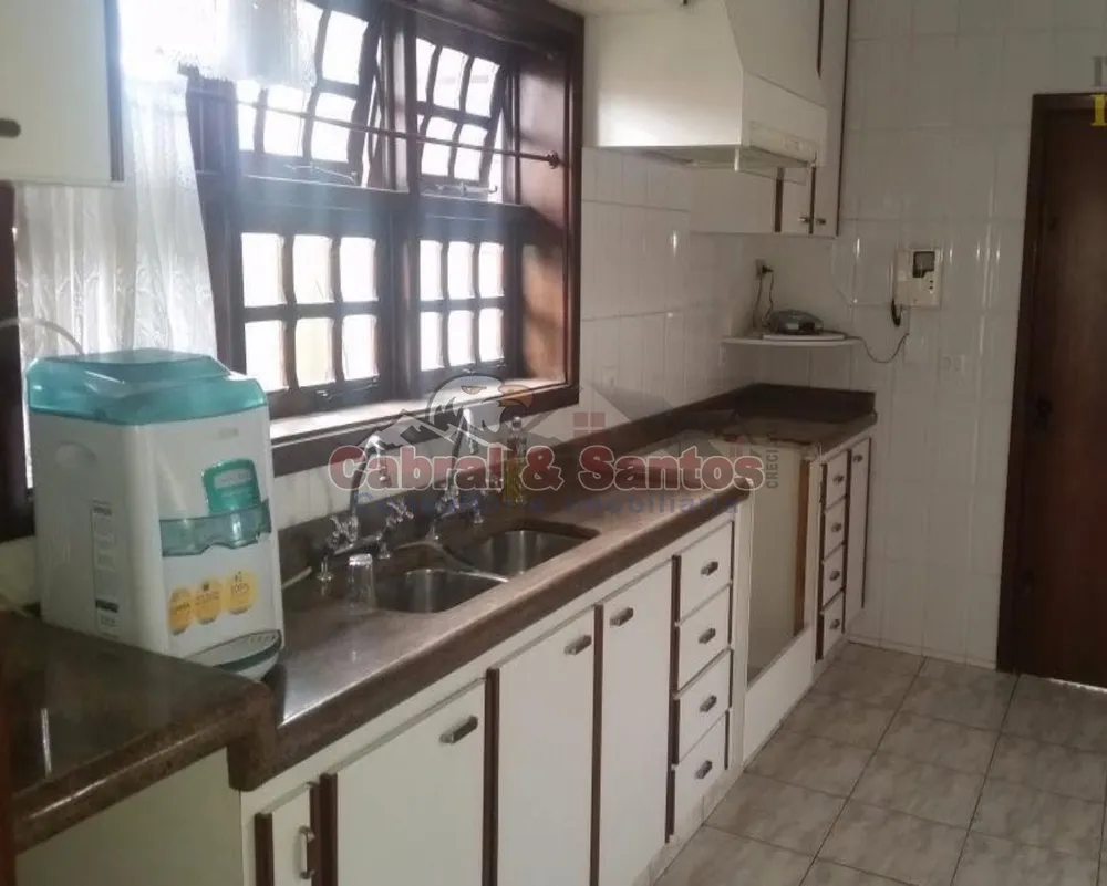 Casa, 4 quartos, 370 m² - Foto 2
