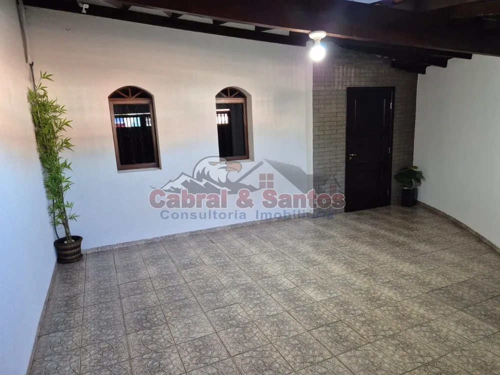 Casa, 3 quartos, 130 m² - Foto 1