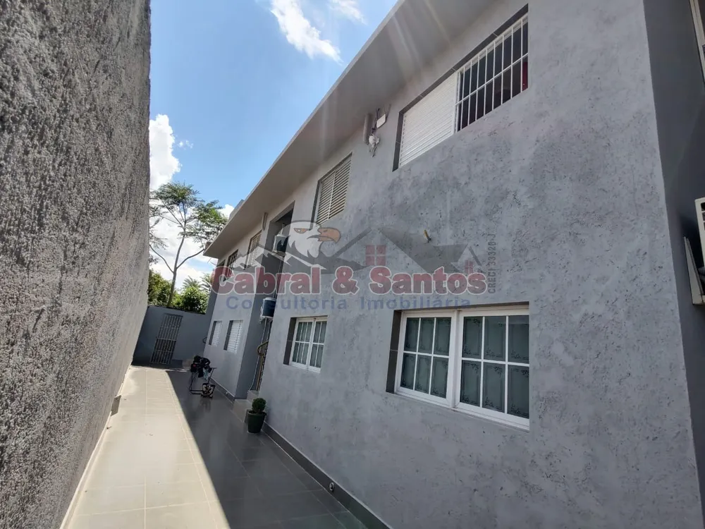 Casa, 11 quartos, 218 m² - Foto 2