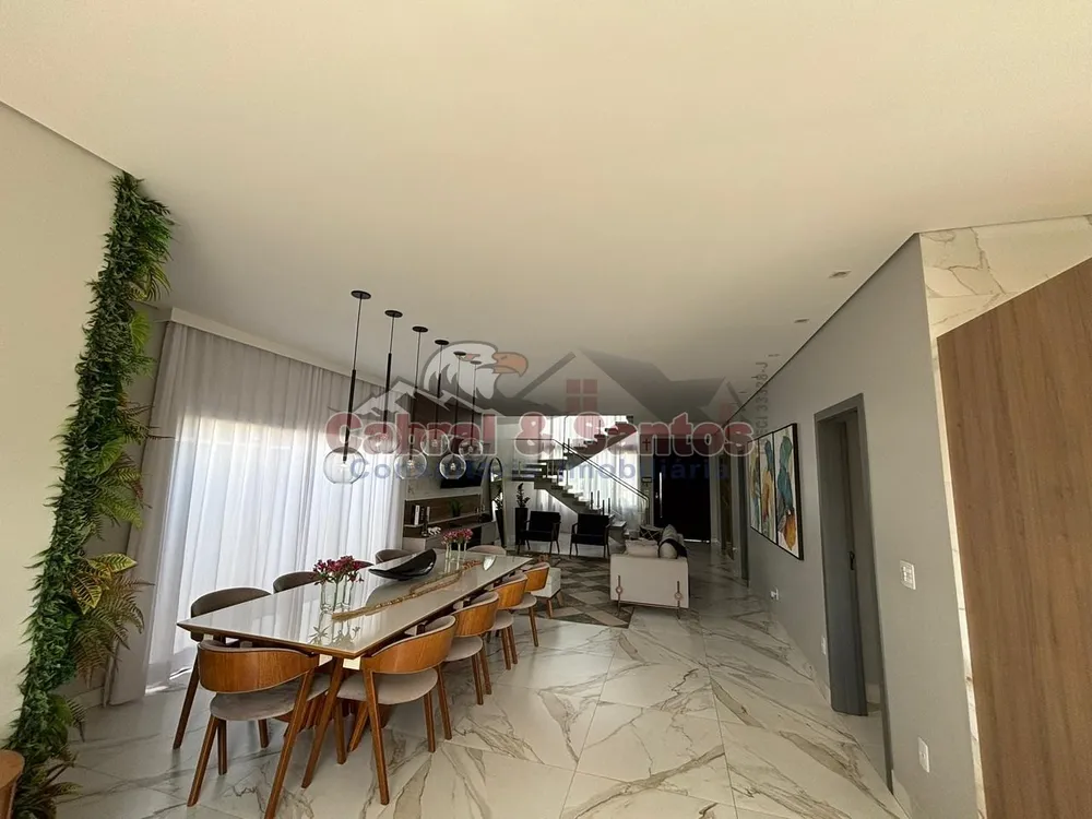 Casa, 4 quartos, 249 m² - Foto 4