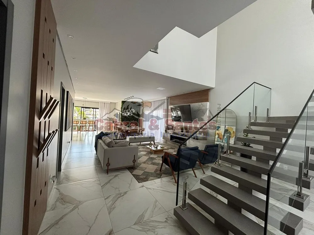Casa, 4 quartos, 249 m² - Foto 2
