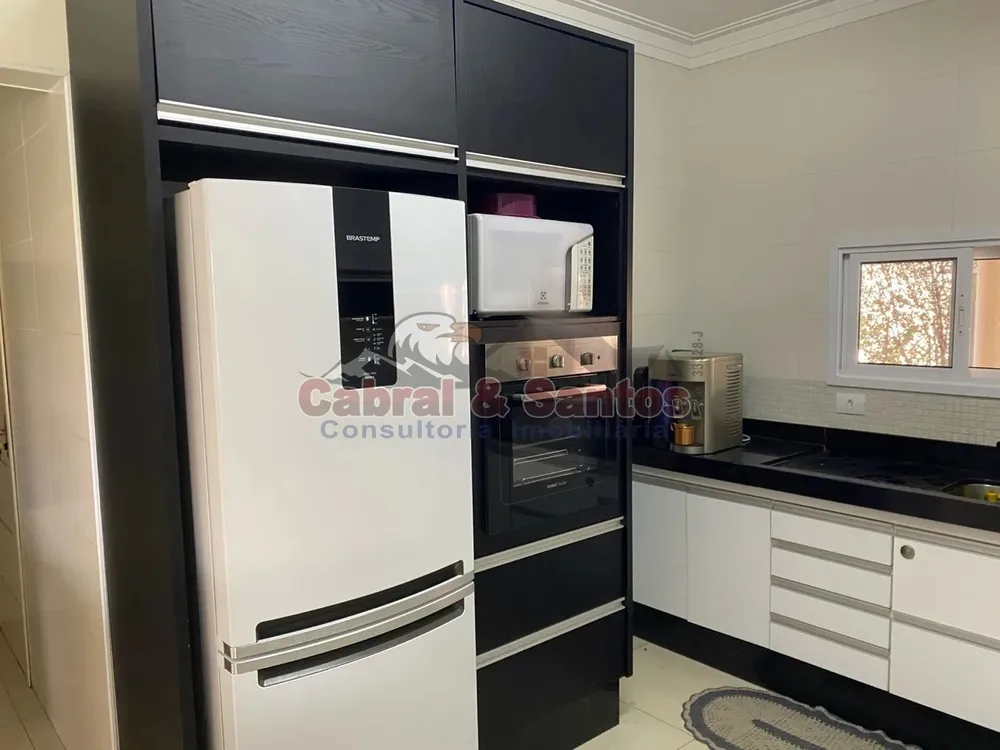 Casa, 4 quartos, 350 m² - Foto 3