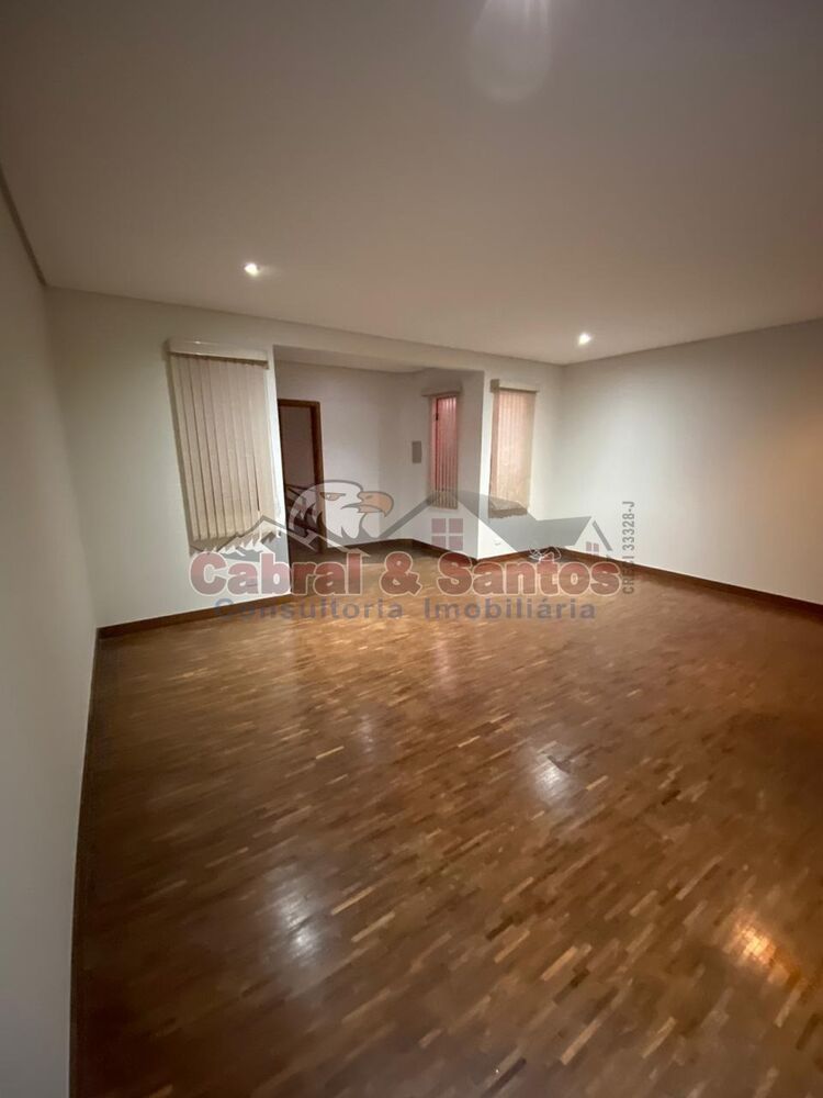 Casa, 3 quartos, 154 m² - Foto 1