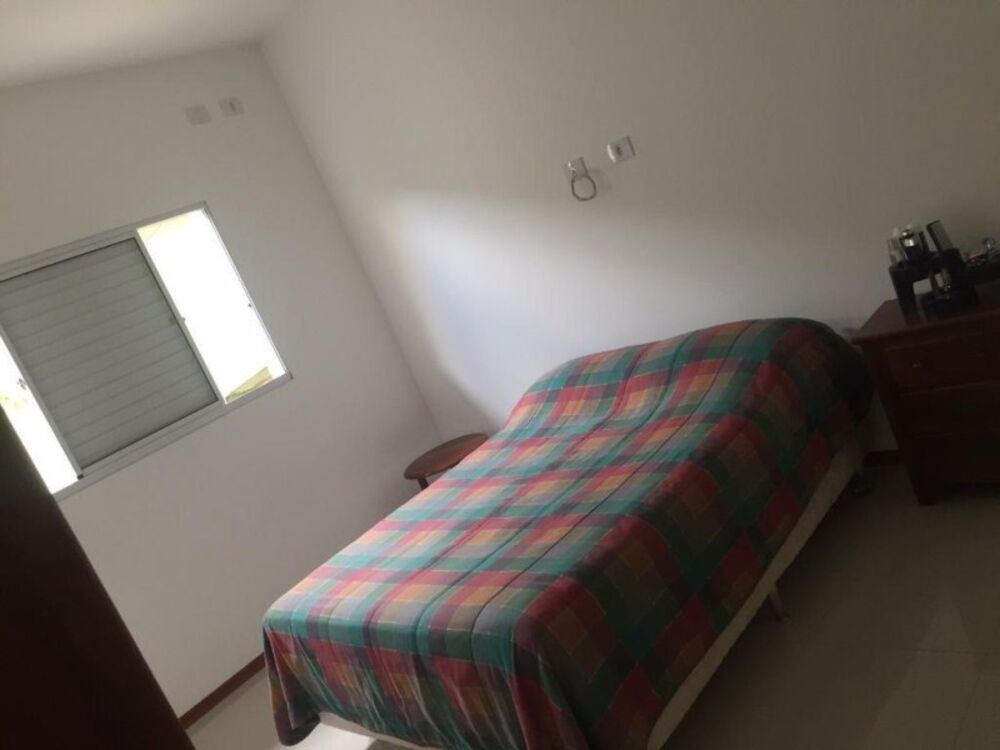 Casa à venda com 3 quartos, 200m² - Foto 3