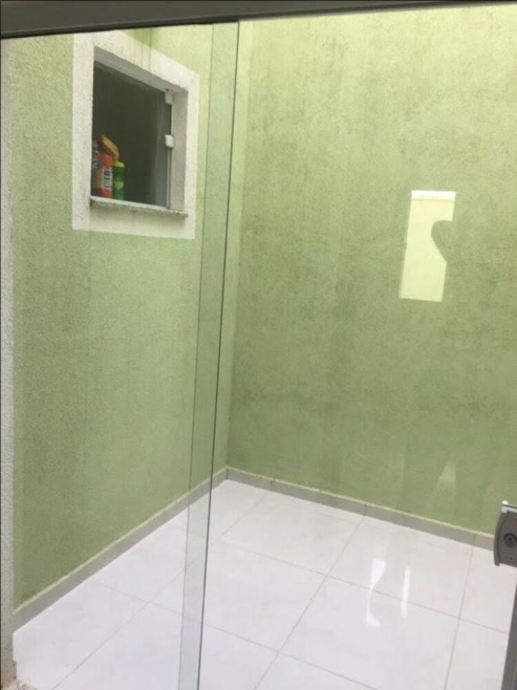 Casa à venda com 3 quartos, 200m² - Foto 2