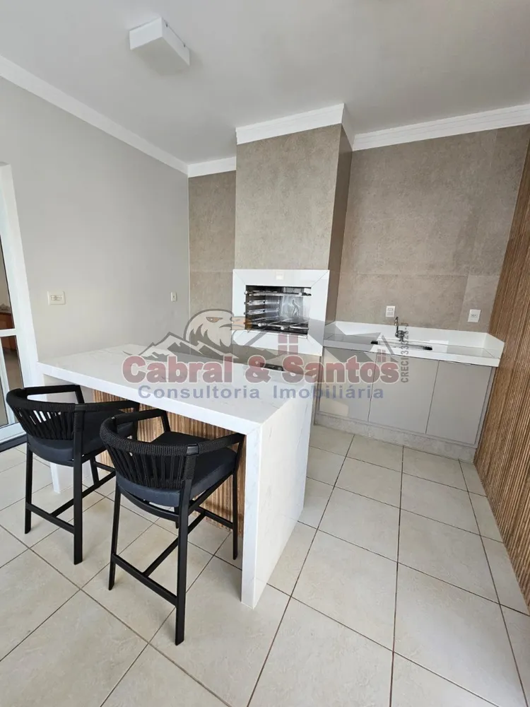 Casa, 4 quartos, 300 m² - Foto 4
