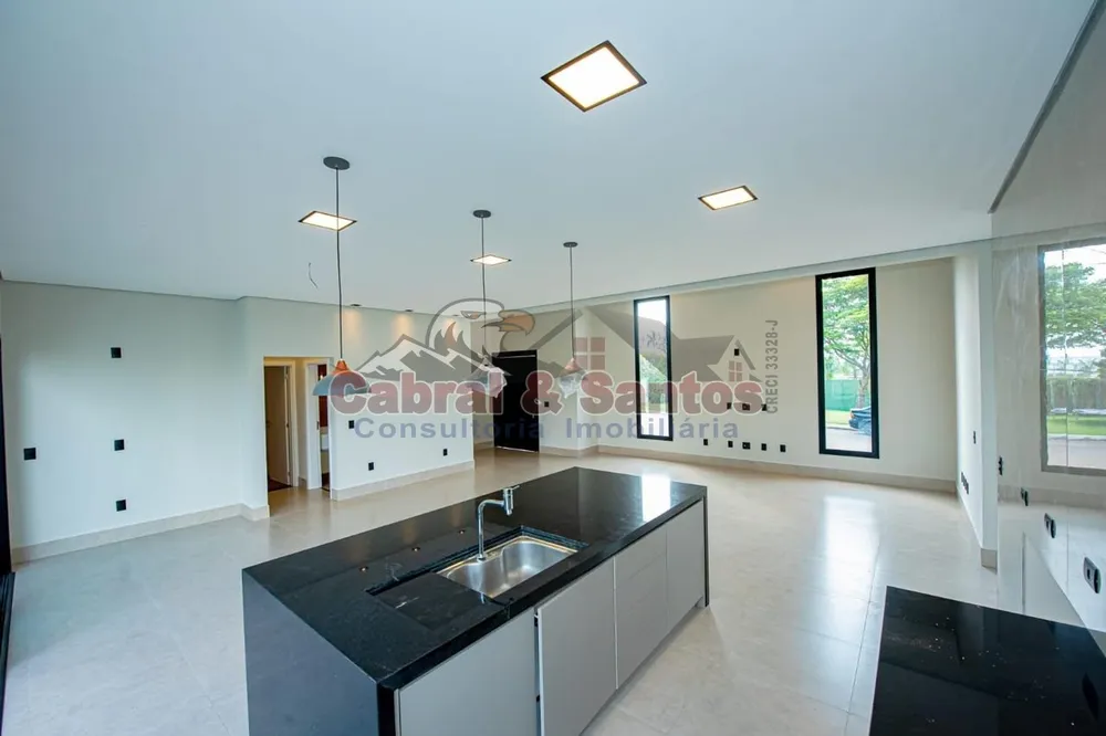 Casa, 3 quartos, 284 m² - Foto 2